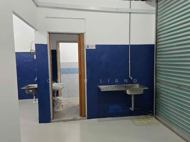 Kedai / Pejabat untuk Dijual di Senai (Kulai) - Chuan Liang - Bathroom - PropertyGuru.com.my