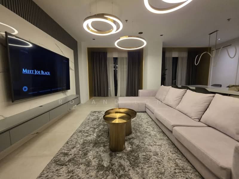 Servis Apartment untuk Disewa di Lumi Tropicana Serviced Residence - Roland Long - Living Room - PropertyGuru.com.my