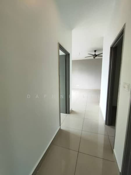 Pangsapuri untuk Disewa di Austin Regency (Pangsapuri Austin Perdana) - Daphne Lee - Corridor - PropertyGuru.com.my