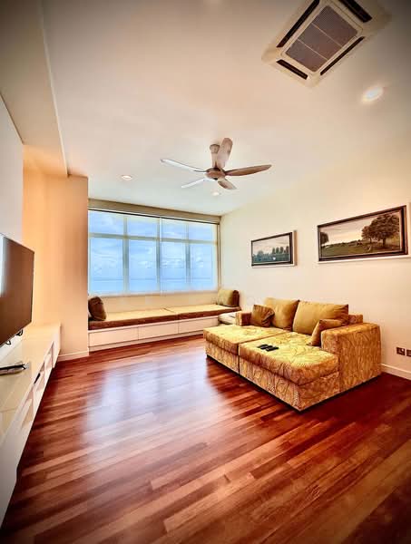 Kondominium untuk Dijual di Mayfair Condominium - KK Kwok - Living Room - PropertyGuru.com.my