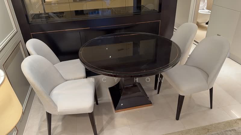 Servis Apartment untuk Dijual di Pavilion Suites - Vincy How - Dining Room - PropertyGuru.com.my