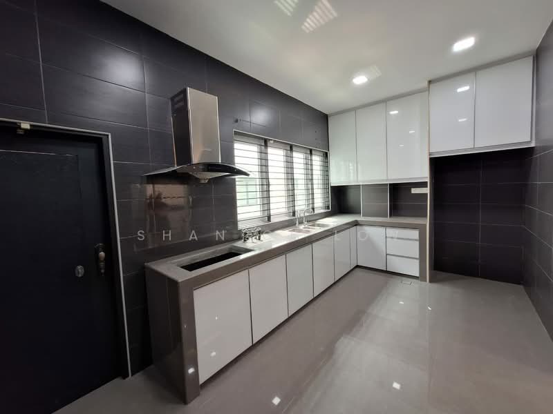 Rumah Teres 2 Tingkat untuk Disewa di Bandar Puteri Puchong (Puchong) - Shanice Low - Kitchen - PropertyGuru.com.my