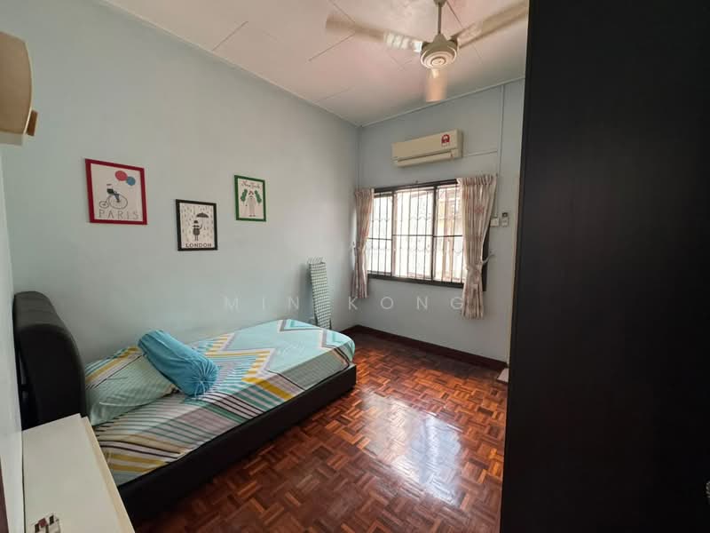 2-storey Terraced House for Sale in Taman Sri Skudai (Skudai) - Min Kong - Bedroom - PropertyGuru.com.my
