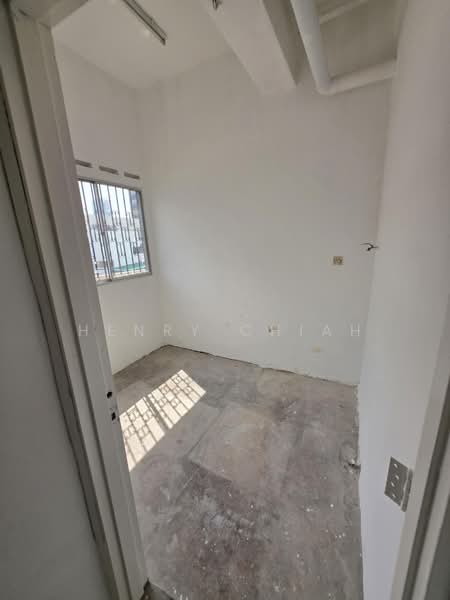 Shop / Office for Rent in Taman Desa (Kuala Lumpur) - Henry Chiah - Interior - PropertyGuru.com.my