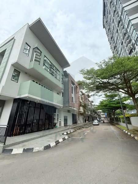 Shop / Office for Sale in Taman Molek (Johor Bahru) - John Leong - PropertyGuru.com.my
