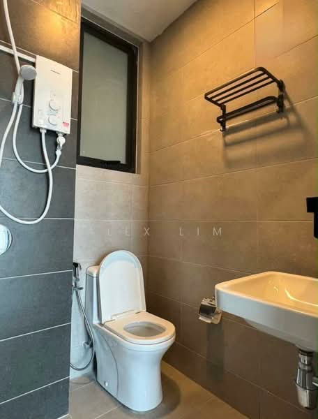 Servis Apartment untuk Disewa di Urban Suites - Alex Lim - Bathroom - PropertyGuru.com.my