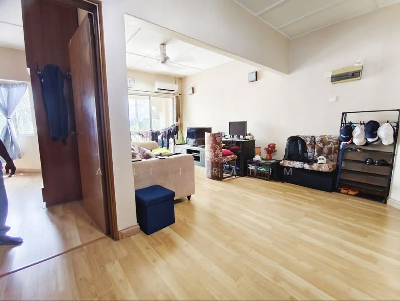 Kondominium untuk Dijual di Bella Vista - Azli Ibrahim - Living Room - PropertyGuru.com.my