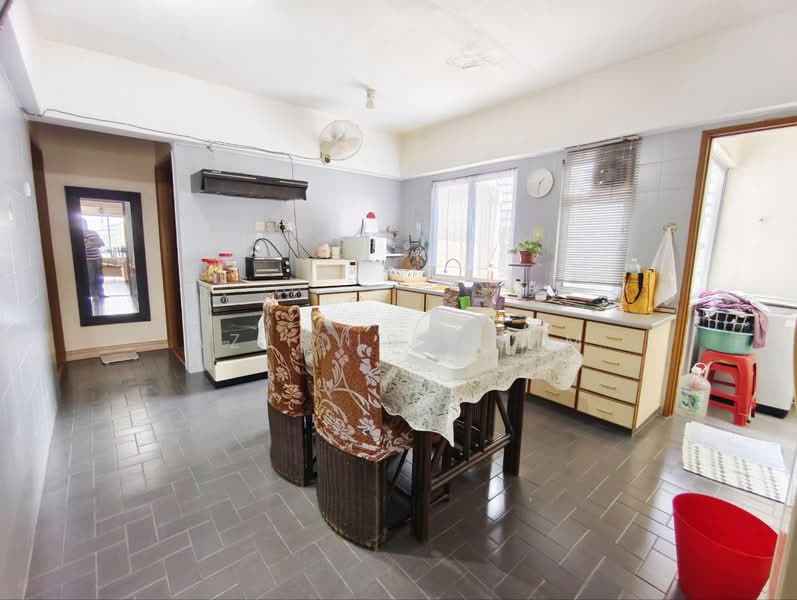 Kondominium untuk Dijual di Bella Vista - Azli Ibrahim - Kitchen - PropertyGuru.com.my