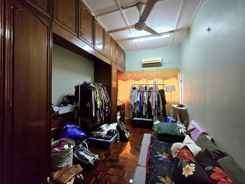 Rumah Teres 2-Tingkat untuk Dijual di Taman Cempaka (Ampang) - Mahirah . - Bedroom - PropertyGuru.com.my