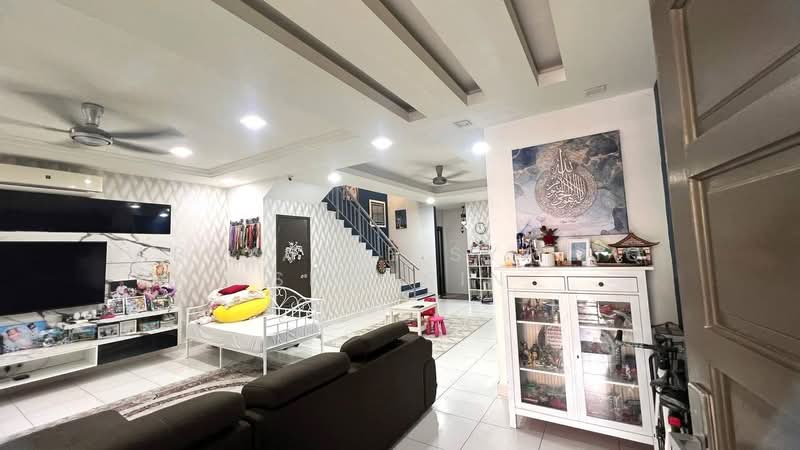Rumah Teres untuk Dijual di Denai Alam (Shah Alam) - Absyarie Syafiq Shahrin - Living Room - PropertyGuru.com.my