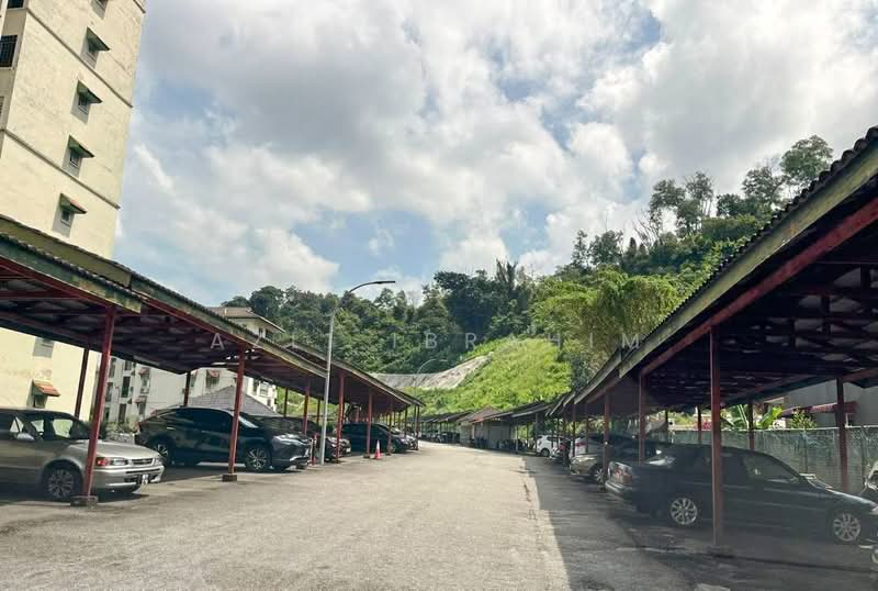 Kondominium untuk Dijual di Mutiara Condominium - Azli Ibrahim - Exterior - PropertyGuru.com.my