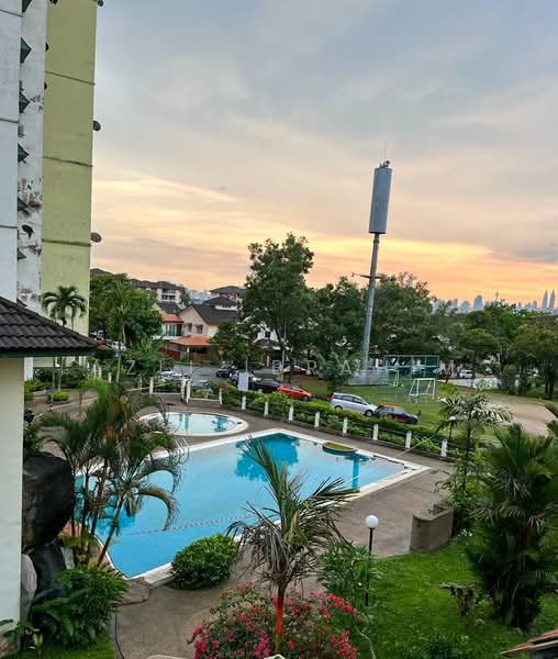 Kondominium untuk Dijual di Mutiara Condominium - Azli Ibrahim - Exterior - PropertyGuru.com.my