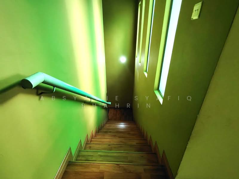 2-storey Terraced House for Sale in Denai Alam (Shah Alam) - Absyarie Syafiq Shahrin - Corridor - PropertyGuru.com.my