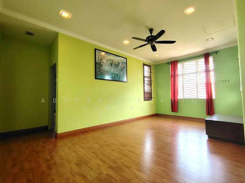 2-storey Terraced House for Sale in Denai Alam (Shah Alam) - Absyarie Syafiq Shahrin - Living Room - PropertyGuru.com.my