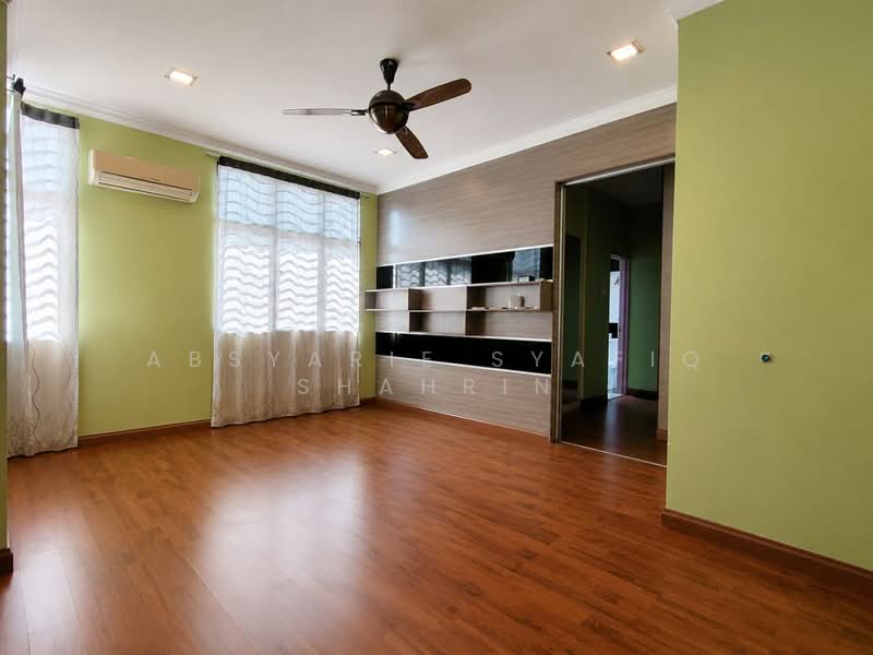 2-storey Terraced House for Sale in Denai Alam (Shah Alam) - Absyarie Syafiq Shahrin - Living Room - PropertyGuru.com.my