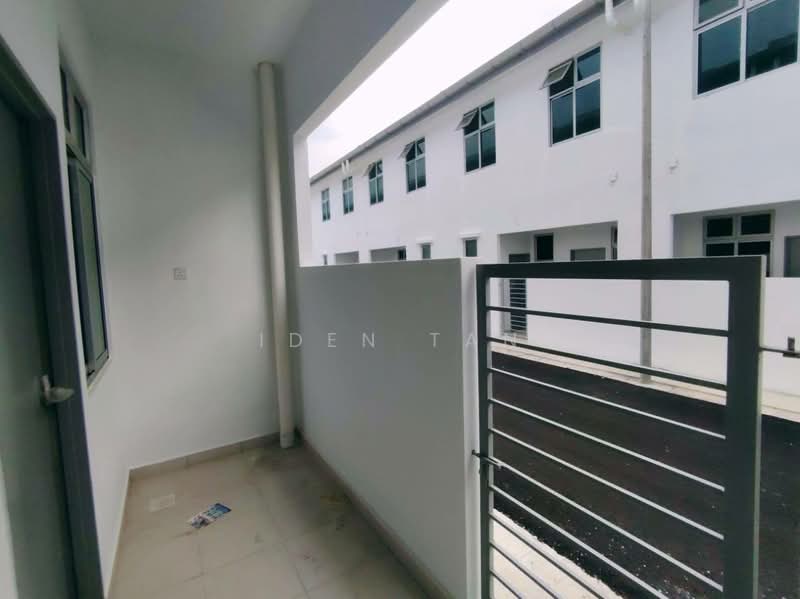 2-storey Terraced House for Sale in Taman Pulai Mutiara (Iskandar Puteri (Nusajaya)) - Iden Tan - Exterior - PropertyGuru.com.my