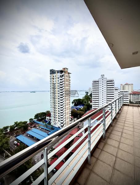 Kondominium untuk Dijual di Mayfair Condominium - KK Kwok - Balcony - PropertyGuru.com.my