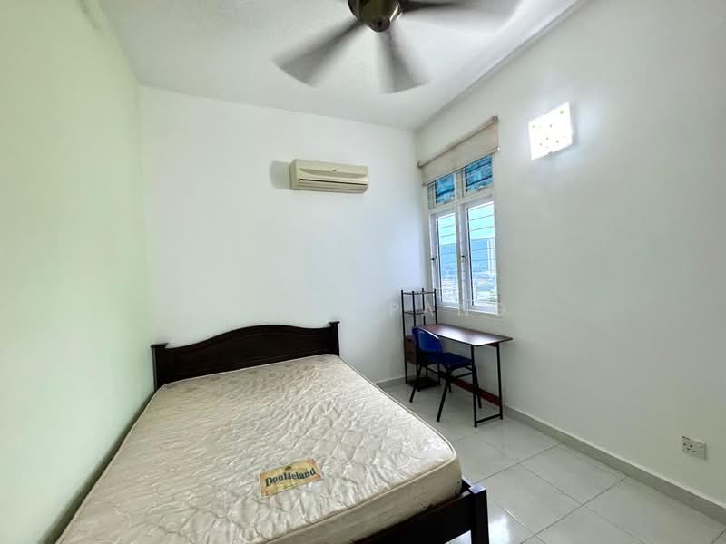 Kondominium untuk Disewa di Bayswater Resort Condominium - Jovin Pang - PropertyGuru.com.my