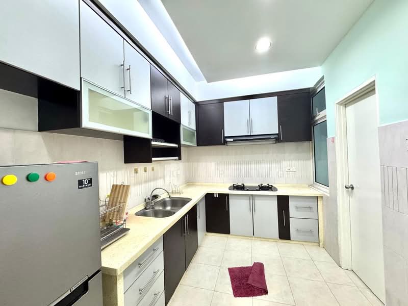 Kondominium untuk Disewa di Bayswater Resort Condominium - Jovin Pang - PropertyGuru.com.my