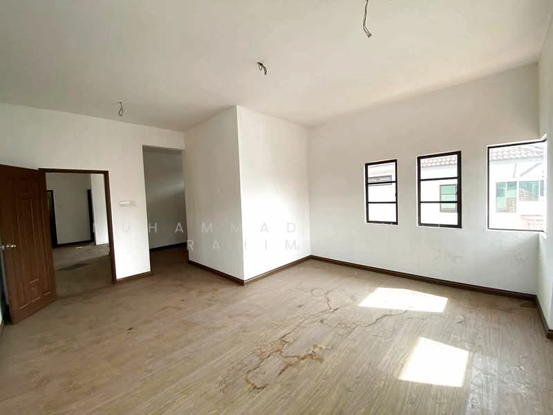 Bungalow for Sale in Taman Astana Indah (Bangi) - Muhammad Iqmal Rahiman - Living Room - PropertyGuru.com.my