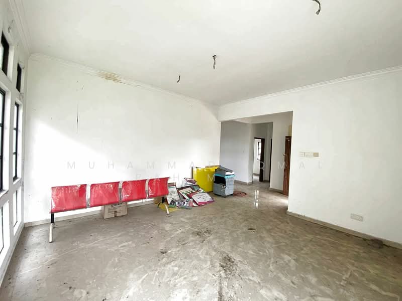 Bungalow for Sale in Taman Astana Indah (Bangi) - Muhammad Iqmal Rahiman - Living Room - PropertyGuru.com.my