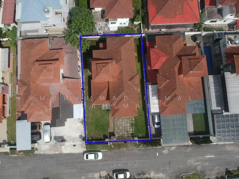 Bungalow for Sale in Taman Astana Indah (Bangi) - Muhammad Iqmal Rahiman - Exterior - PropertyGuru.com.my