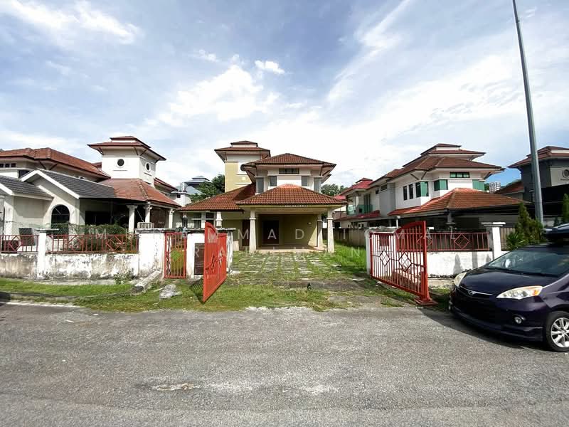 Bungalow for Sale in Taman Astana Indah (Bangi) - Muhammad Iqmal Rahiman - Exterior - PropertyGuru.com.my