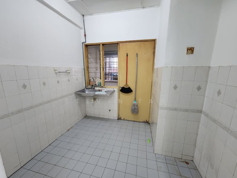 Pangsapuri untuk Dijual di Sri Cempaka (Puchong Jaya) - Steven Tan - Kitchen - PropertyGuru.com.my