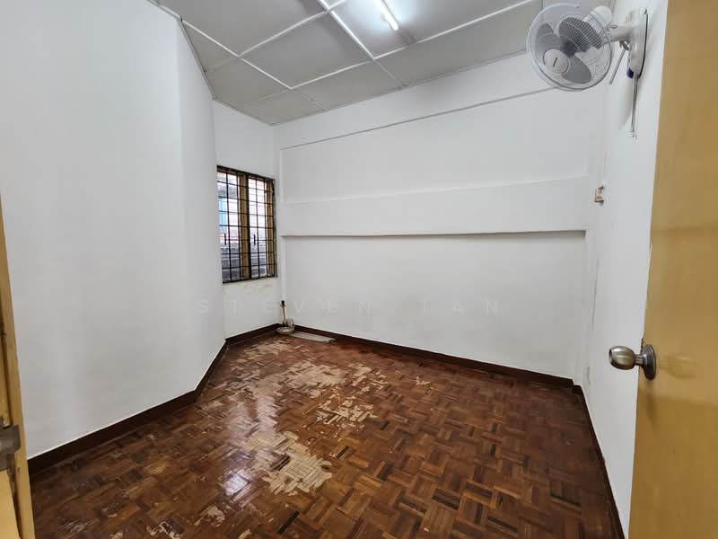 Pangsapuri untuk Dijual di Sri Cempaka (Puchong Jaya) - Steven Tan - second room - PropertyGuru.com.my