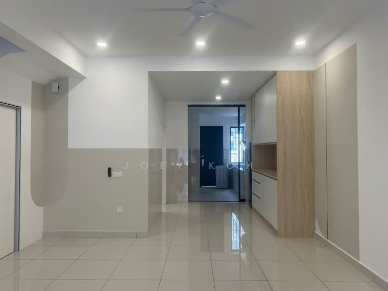 Rumah Teres 2 Tingkat untuk Disewa di Elmina (Shah Alam) - Joey Koh - Living Room - PropertyGuru.com.my