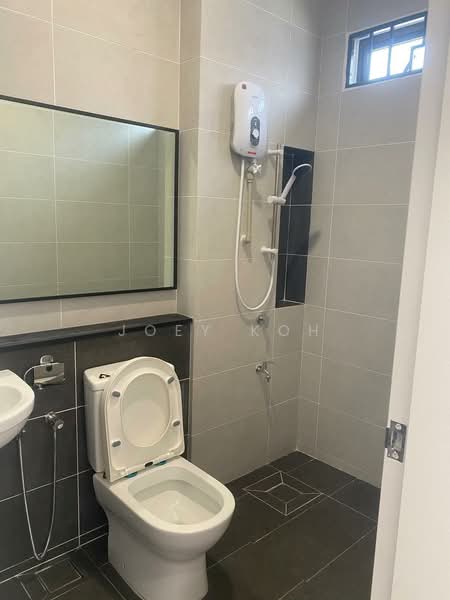 Rumah Teres 2 Tingkat untuk Disewa di Elmina (Shah Alam) - Joey Koh - Bathroom - PropertyGuru.com.my