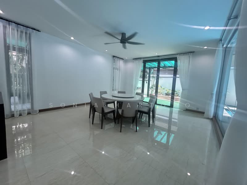 Rumah Banglo untuk Disewa di Mont Kiara (Kuala Lumpur) - Sonia Hartono - Dining Room - PropertyGuru.com.my