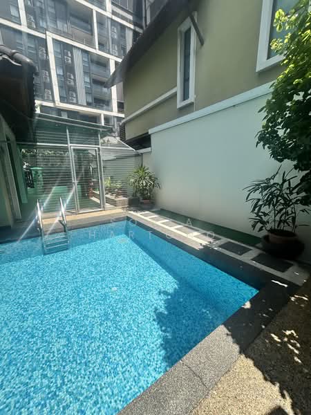 Rumah Banglo untuk Disewa di Mont Kiara (Kuala Lumpur) - Sonia Hartono - Exterior - PropertyGuru.com.my