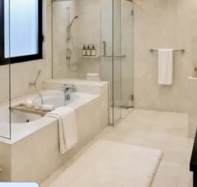 Rumah Banglo untuk Disewa di Mont Kiara (Kuala Lumpur) - Sonia Hartono - Bathroom - PropertyGuru.com.my