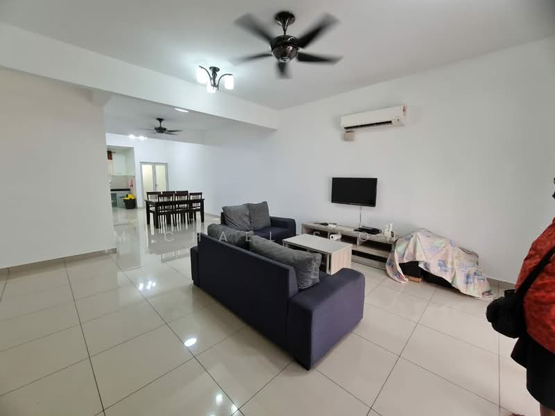 2-storey Terraced House for Rent in Rawang (Selangor) - Michael Siong - Living Room - PropertyGuru.com.my