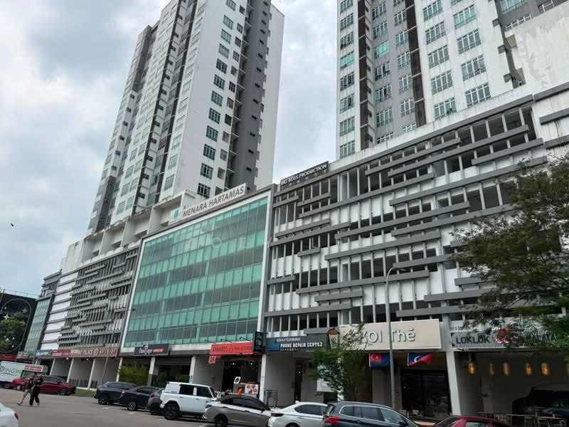 Service Residence for Sale at Manhattan - Zoey Lee - PropertyGuru.com.my