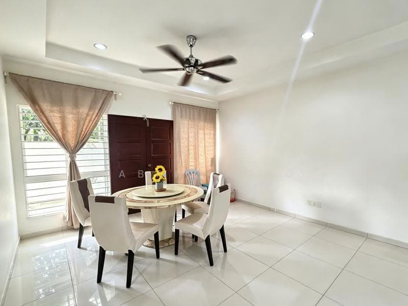 Bungalow House for Sale in Taman Sri Andalas (Klang) - Tabris Wong - Dining Room - PropertyGuru.com.my