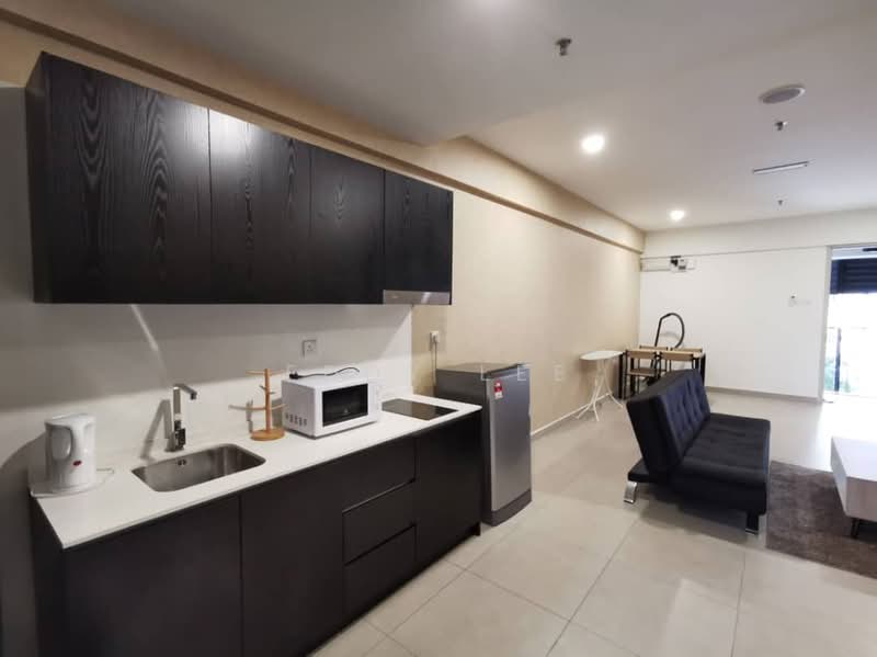 Service Residence for Rent at Flexus Signature - Eddy Lee - Kitchen - PropertyGuru.com.my