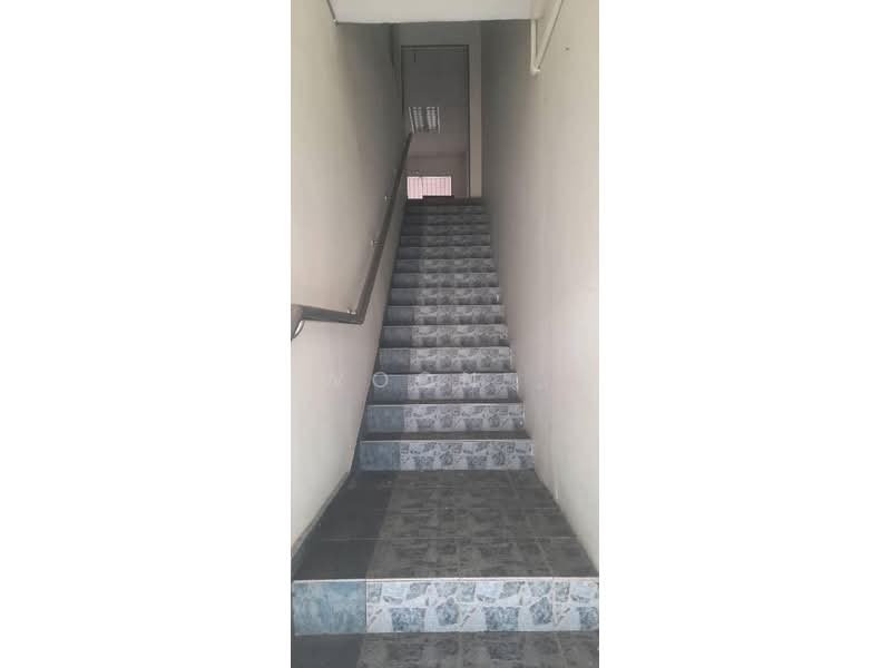Office for Rent in Taman Melaka Raya (Melaka City) - Woon . - Corridor - PropertyGuru.com.my