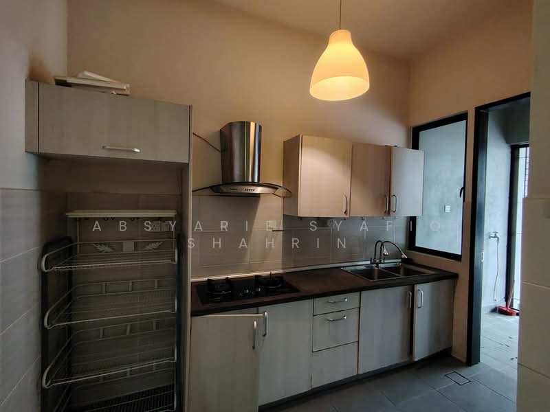 2-storey Terraced House for Sale in Denai Alam (Shah Alam) - Absyarie Syafiq Shahrin - Kitchen - PropertyGuru.com.my