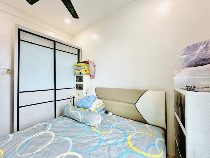 Condominium for Sale at Boulevard Condominium (BLVD) - KV LOO - Bedroom - PropertyGuru.com.my