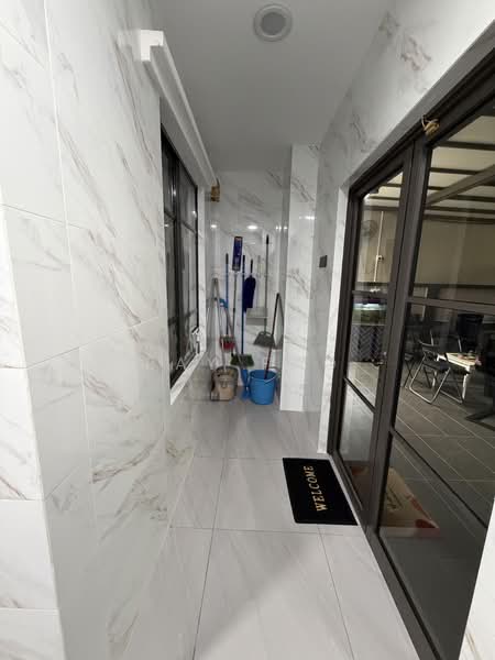 Terraced House for Sale in Alam Damai (Cheras) - Ray Foo - Corridor - PropertyGuru.com.my