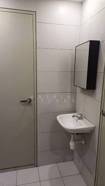Service Residence for Rent at Seiring Residensi - Nazrin Affendy - Bathroom - PropertyGuru.com.my