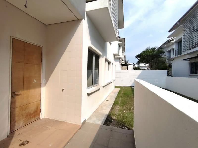 Rumah Berkembar untuk Dijual di Denai Alam (Shah Alam) - Absyarie Syafiq Shahrin - Exterior - PropertyGuru.com.my