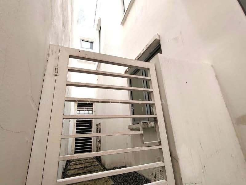 Rumah Berkembar untuk Dijual di Denai Alam (Shah Alam) - Absyarie Syafiq Shahrin - Exterior - PropertyGuru.com.my