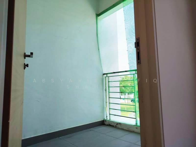 Rumah Berkembar untuk Dijual di Denai Alam (Shah Alam) - Absyarie Syafiq Shahrin - Balcony - PropertyGuru.com.my