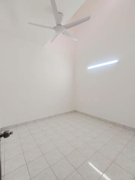 1.5-storey Terraced House for Rent in Taman Pelangi Indah (Ulu Tiram) - Elena Lim - PropertyGuru.com.my