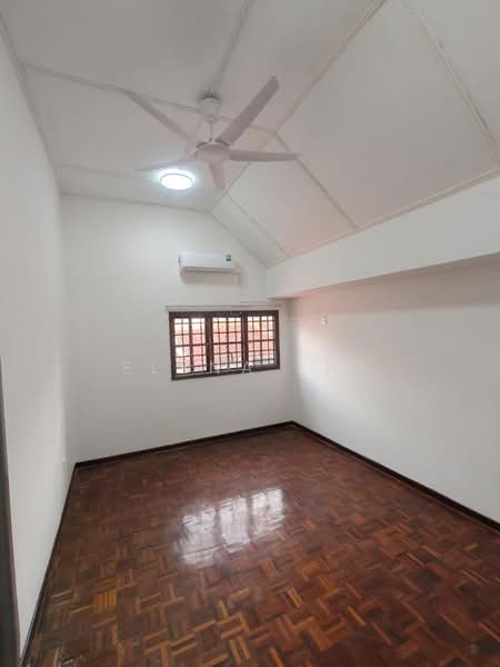 1.5-storey Terraced House for Rent in Taman Pelangi Indah (Ulu Tiram) - Elena Lim - PropertyGuru.com.my