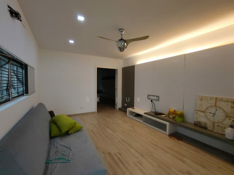 2.5-storey Terraced House for Sale in Taman Sri Hijau (Rawang) - SK Luk - Living Room - PropertyGuru.com.my
