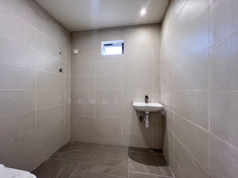 Terraced House for Sale in Taman Sri Amar (Johor Bahru) - Edmund Oh - Bathroom - PropertyGuru.com.my